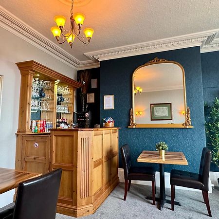 The Rockside Bed & Breakfast Scarborough Ngoại thất bức ảnh