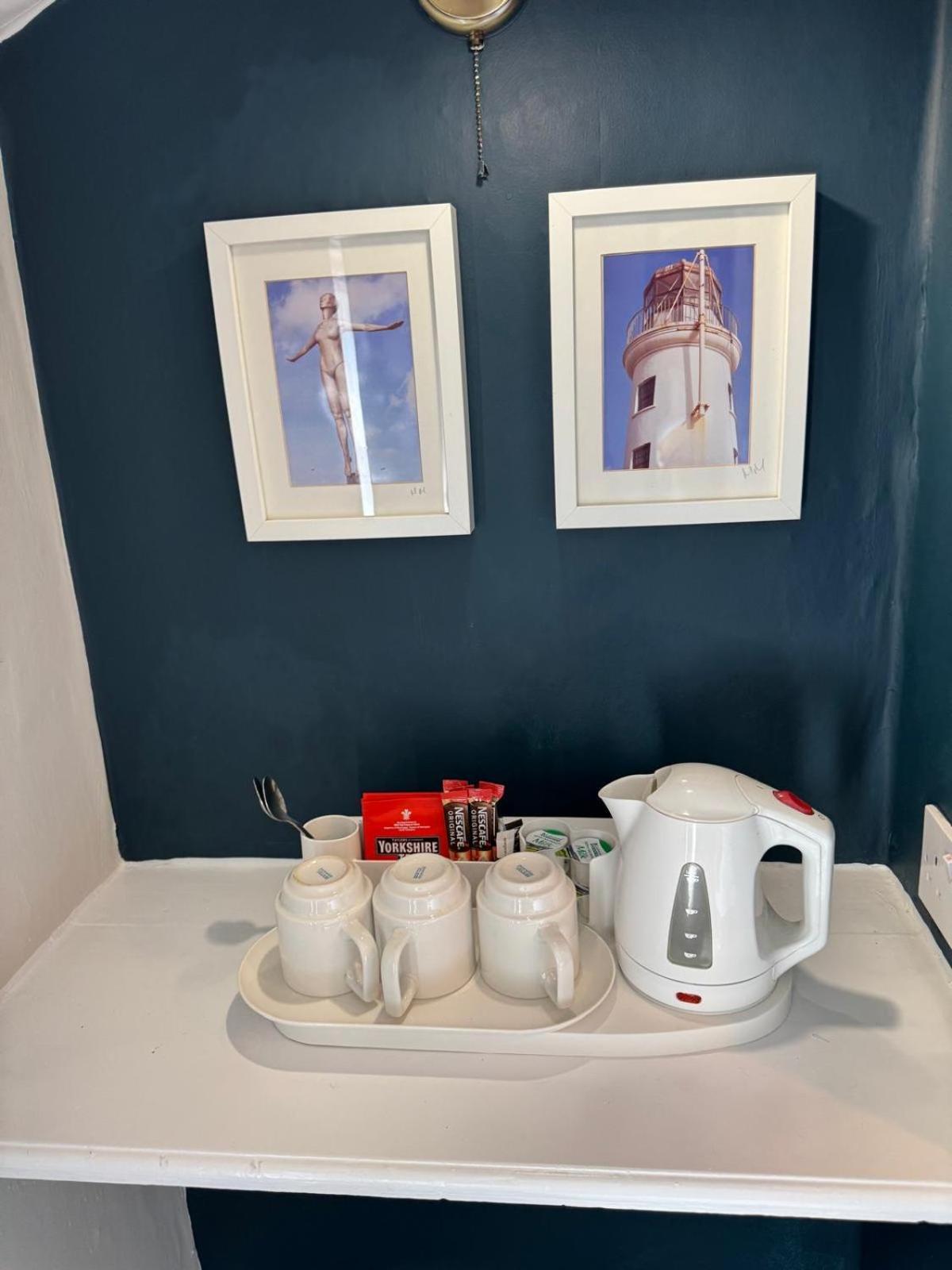 The Rockside Bed & Breakfast Scarborough Ngoại thất bức ảnh